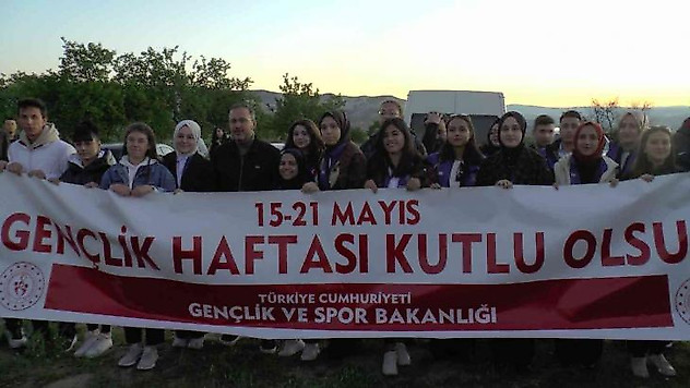Gençlik ve Spor Bakanı Kasapoğlu: 'Kadın Sporcularımız Türkiye'nin adını zirveye yazmadılar zirveye kazıdılar'