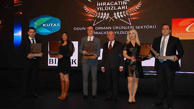 İhracatın yıldızları ödüllerine kavuştu