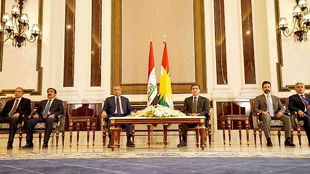 Irak Başbakanı, Erbil'deki saldırı bölgesini ziyaret etti