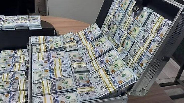 İran'da 10 milyon dolar sahte para ele geçirildi