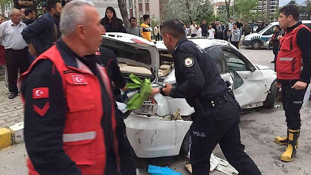 Isparta'da trafik kazası: 2 yaralı