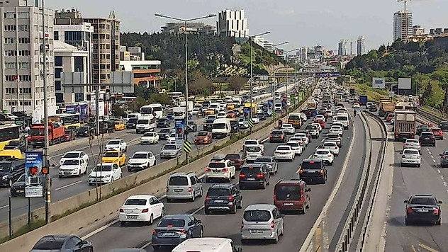 İstanbul'da bayram öncesinde trafik yoğunluğu