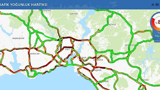 İstanbul'da beklenen yağış başladı: Trafik yoğunluğu yüzde 83 oldu