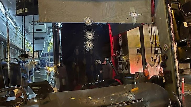 İstanbul'da İETT otobüsüne silahlı saldırı
