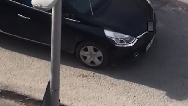 İstanbul'da motosikletli magandalar trafikte dehşeti yaşattı: Yol verme yüzünden sürücüyü dövdüler