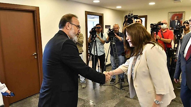 İYİ Parti'de siyasi partiler arası bayramlaşma töreni gerçekleştirildi