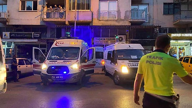 İzmir'de haber alınamayan yaşlı kadın evinde ölü bulundu