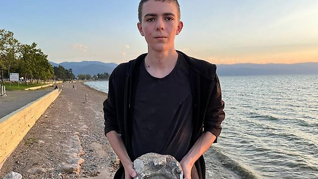 İznik Gölü'nde tarihi taş kalıntısı bulundu