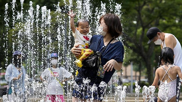 Japonya'da aşırı sıcaklar nedeniyle 7 bin 116 kişi kişi hastaneye kaldırıldı