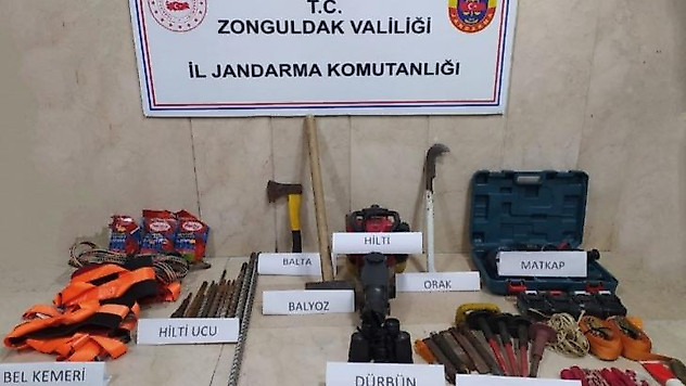 Kaçak kazı yapanlara jandarmadan suçüstü