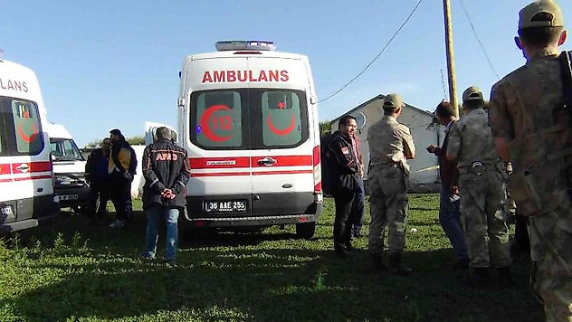 Kars'ta göçük: Anne ve 2 oğlu hayatını kaybetti