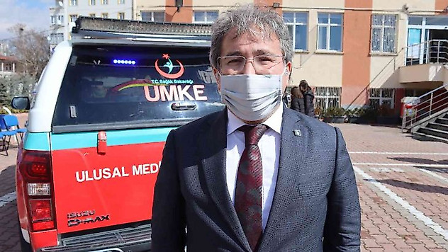 Kayseri İl Sağlık Müdürü Benli: 'Rahmetli olanlar, 70 yaş üstü ve hatırlatma dozunu olmamış kişiler'