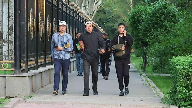 Kırgızistan'da bayram namazı kılındı