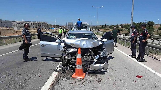 Kırıkkale'de zincirleme trafik kazası: 5 yaralı
