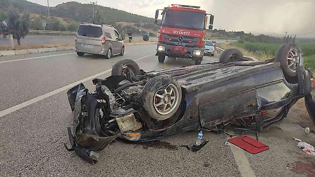 Kontrolden çıkan otomobil takla atıp karşı yöne geçti: 1 ağır yaralı