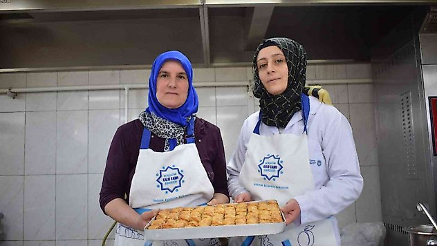 Kooperatifçi kadınların bayram mesaisi
