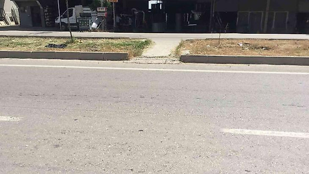 Koşarak otomobile çarpan 4 yaşındaki çocuk hayatını kaybetti