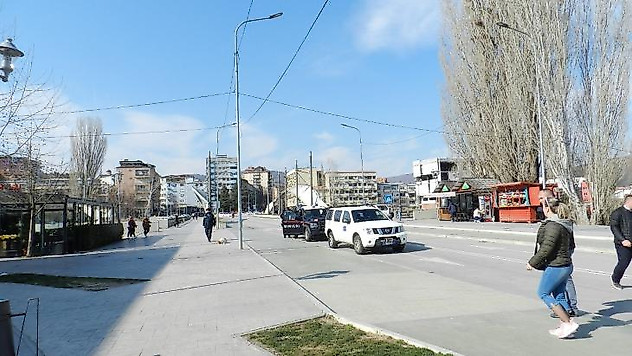 Kosova'nın kuzeyinde yükselen siren sesleri paniğe neden oldu