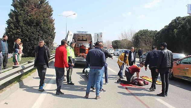 Manisa'da otomobilin çarptığı bisiklet sürücüsü hayatını kaybetti