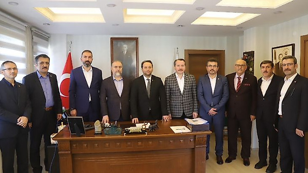 Ali Yalçın: 'Enflasyon oranı verilecek zammı aştığında eşel mobil devreye girmelidir'