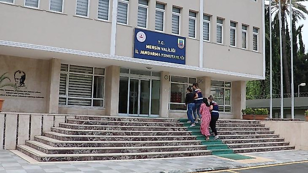 Mersin'de PKK şüphelisi 2 kadın gözaltına alındı