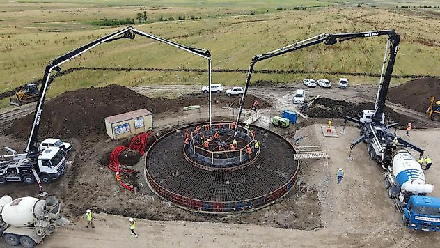 NovaWind, Stavropol Krai'deki Kuzminskaya Rüzgar Çiftliğinin temelini atıyor