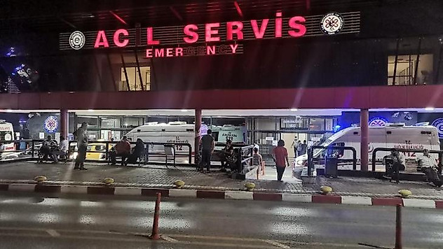 Oğlu tarafından 15 kez bıçaklanan hamile kadının bebeği kurtarılamadı