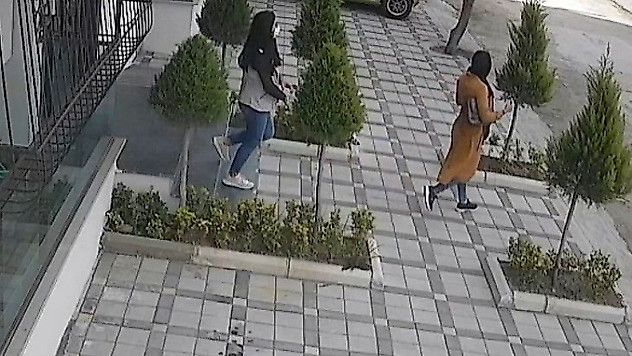 Osmaniye'de evlerden ziynet eşyası çalan kadın hırsızlar tutuklandı