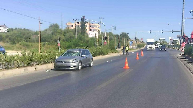 Otomobilin çarptığı e-scooter sürücüsü hayatını kaybetti