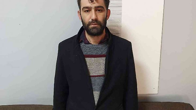 ATM faresi yardım vaadiyle 16 kişiyi dolandırdı: O anlar kameraya yansıdı