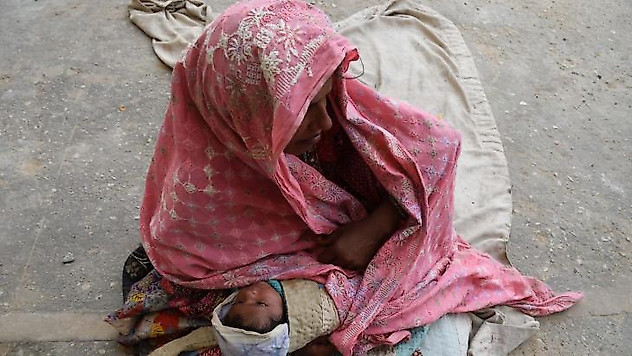 Pakistan'da sel nedeniyle hastalık vakaları arttı