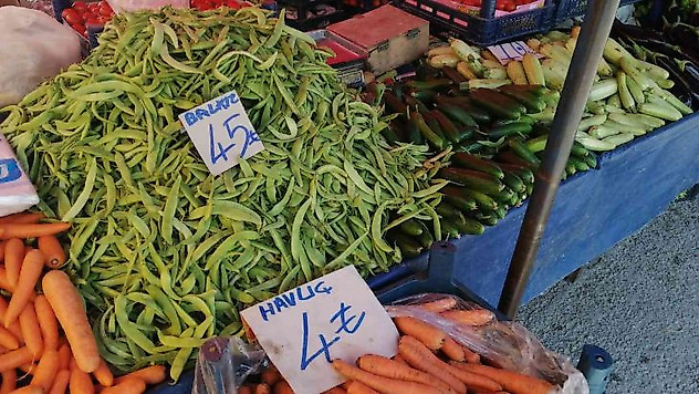 Pazarın en pahalı ürünü 'taze fasulye'