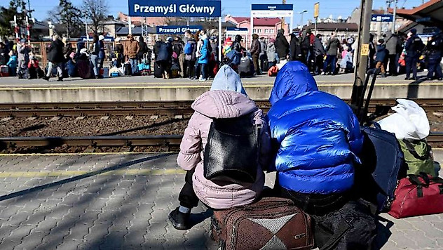 Polonya'ya geçen Ukraynalı mültecilerin sayısı 2 milyonu aştı