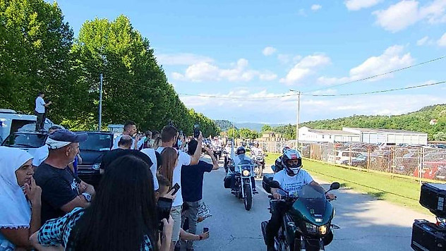 Saraybosna'ya gelen Moto-Maraton katılımcıları Potoçari'ye doğru yola çıktı