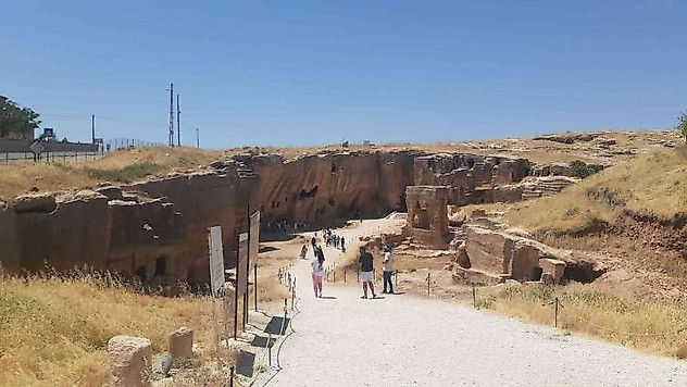 Sıcaklar arttı, Dara Antik Kenti'ne ziyaretçi azaldı
