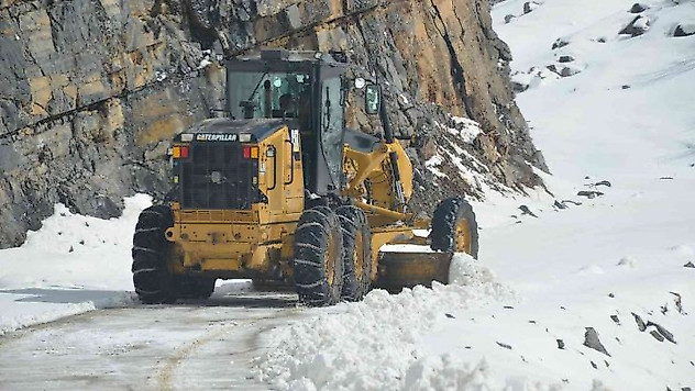 Şırnak'ta kapalı köy yolları açıldı