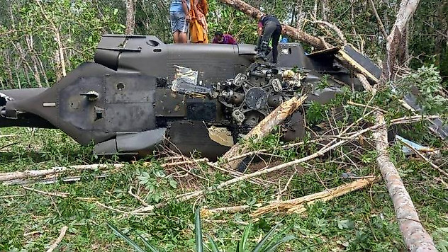 Tayland'da askeri helikopter ormanlık alana düştü