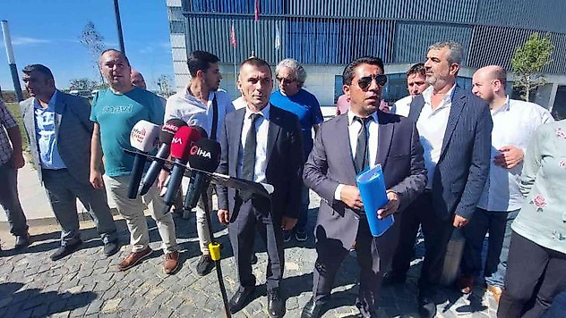 Tekirdağ'da protestolar giderek artıyor: Taksicilerle başladı, kendi personelinden sonra da minibüsçüler meydanda