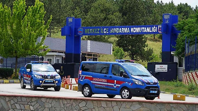 Telefon dolandırıcılarına 8 ilde operasyon: 9 gözaltı