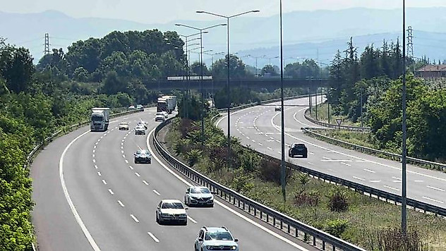 TEM Otoyolu Düzce geçişinde akıcı trafik hakim