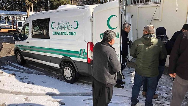Trafik kazasında ağır yaralanan yaşlı adam hayatını kaybetti