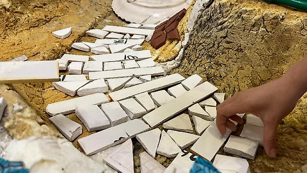 Uluslararası Pişmiş Toprak Sempozyumu'nun sanat akademilerinden bir farkı yok