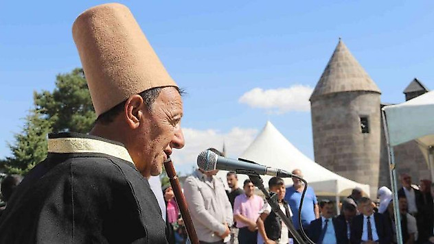 Vali Memiş: 'Selçuk Bayraktar yeni 'Ahi Evran'dır'