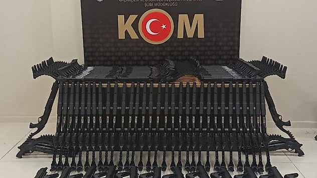 Van'da gümrük kaçakçılığı operasyonu