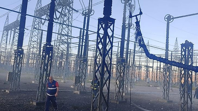 Van'daki trafo yangını 6 saatte söndürüldü