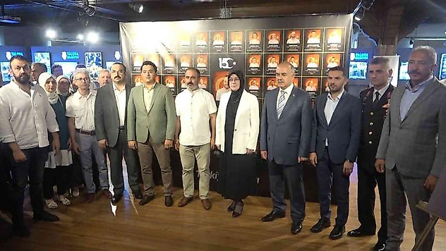 Yalova'da 15 Temmuz fotoğraf sergileri açıldı