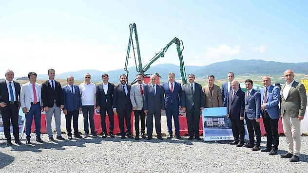 Yalova Makine OSB'de fabrika temelleri atılmaya devam ediyor