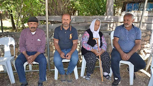 Yaşlı kadını arama çalışmalarına skorsky tipi helikopter de dâhil oldu