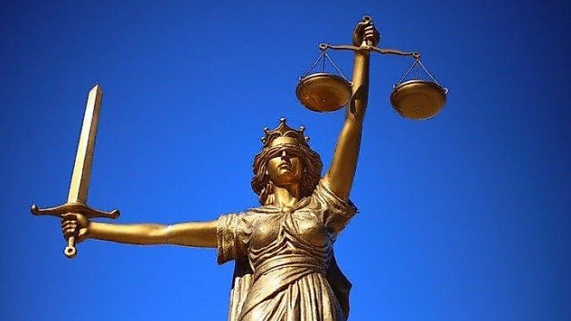 Yeni baro için kamu avukatlarına baskı mı yapılıyor?
