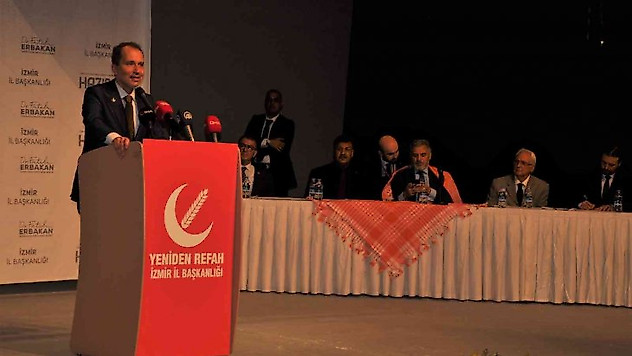 Yeniden Refah Partisinin 2. olağan kongresi İzmir'de gerçekleştirildi